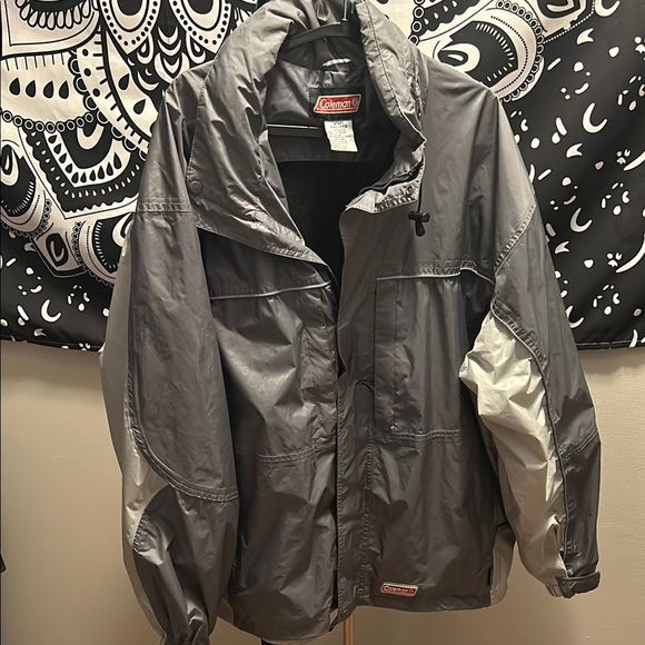 Coleman Gray Reflective Jacket - Picture 7 of 16